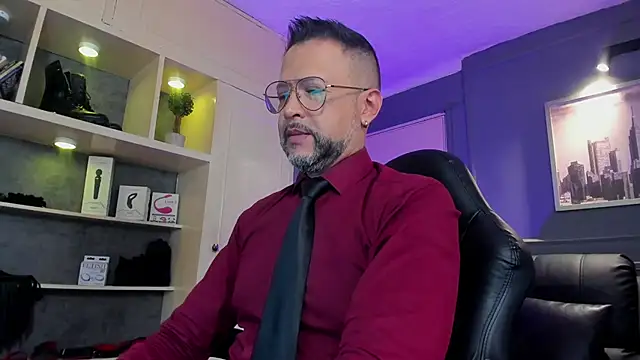 MrFrank tattoo online show from January 2026 12:55:02 PM