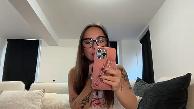 onefire56 online show from October 2025 03:42:01 PM