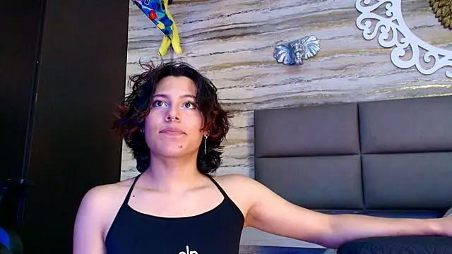 Snapshot of oliver__brown chatting on January 2026 12:06:02 AM oliver brown online show from January 2026 12:06:02 AM