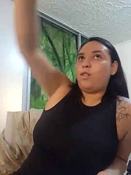 LizzRouse online show from March 2026 07:18:01 PM