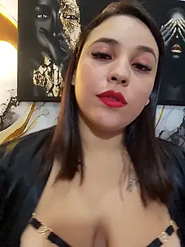LizzRouse online show from May 2026 09:12:02 PM