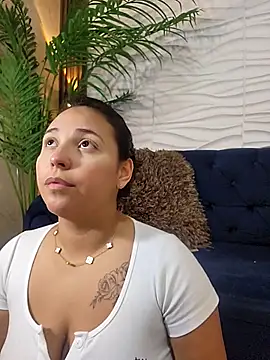 LizzRouse online show from March 2026 09:49:02 PM