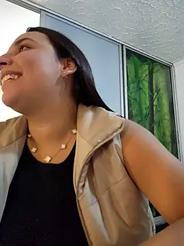 LizzRouse online show from March 2026 01:47:01 PM