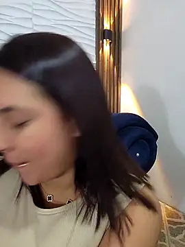 LizzRouse online show from March 2026 09:18:01 PM