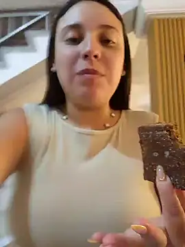 LizzRouse online show from April 2026 08:54:02 PM