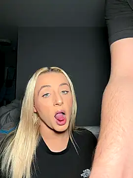 Strongqueen online show from October 2025 07:21:01 PM