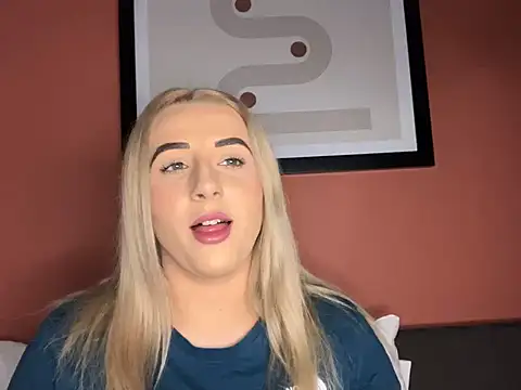 Snapshot of Strongqueen chatting on February 2025 09:48:01 PM Strongqueen online show from February 2025 09:48:01 PM