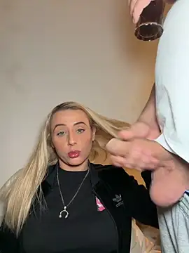 Strongqueen online show from March 2026 11:27:01 PM
