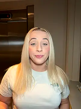 Strongqueen online show from January 2026 09:09:02 PM