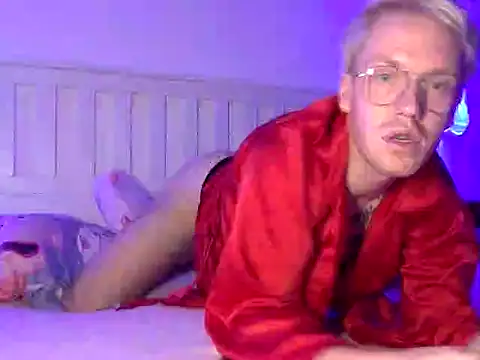 D anielll online show from September 2025 11:25:01 PM