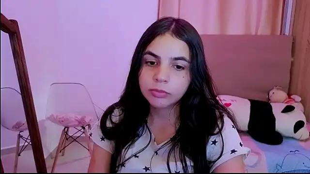  elenna online show from April 2026 06:14:01 PM
