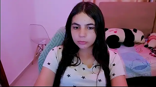  elenna online show from April 2026 05:59:01 PM