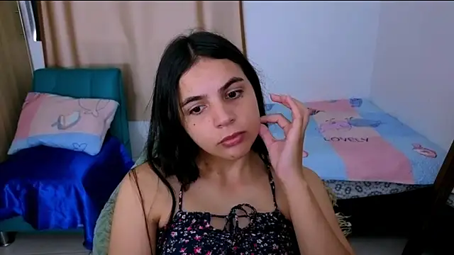  elenna online show from October 2025 05:58:02 PM