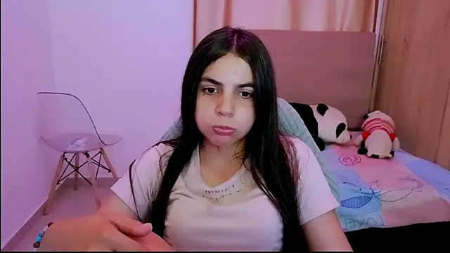  elenna online show from March 2026 06:09:02 PM