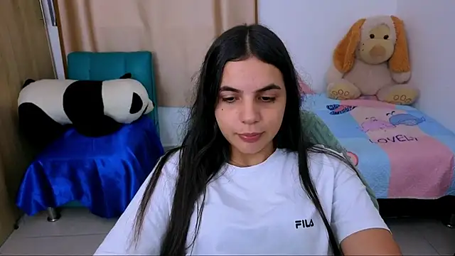  elenna online show from September 2025 05:52:02 PM