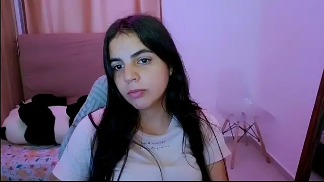  elenna online show from May 2026 06:16:01 PM