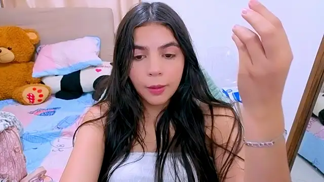  elenna online show from February 2026 06:26:02 PM