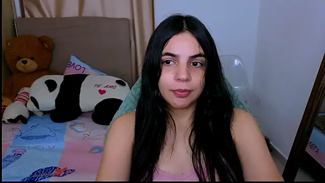  elenna online show from December 2025 05:36:01 PM