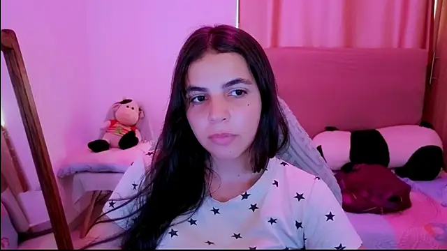  elenna online show from June 2026 06:08:01 PM