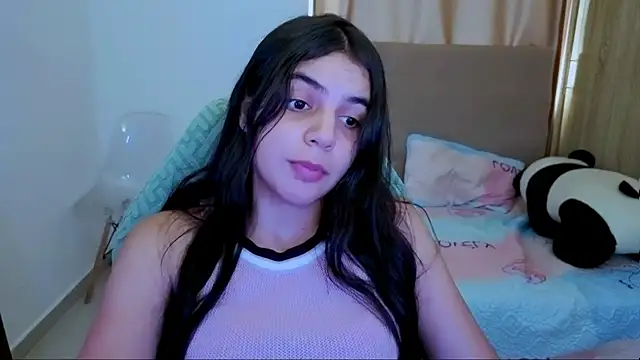 Snapshot of _elenna chatting on July 2026 05:53:03 PM elenna online show from July 2026 05:53:03 PM
