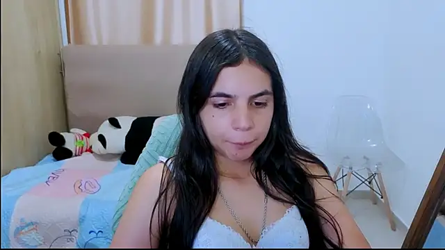  elenna online show from May 2026 05:18:01 PM