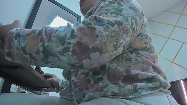  rebecca1 online show from January 2026 04:47:02 PM