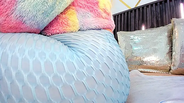  rebecca1 online show from October 2025 02:14:02 PM