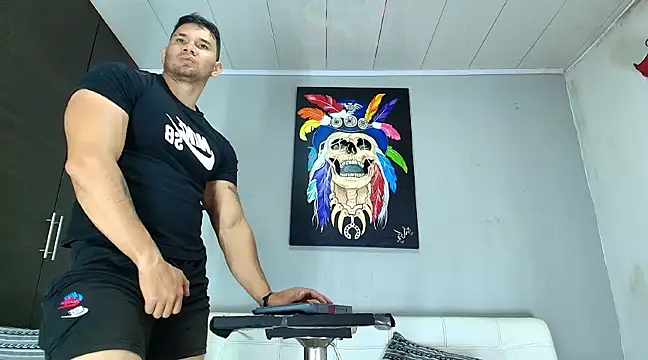 Snapshot of GendersonFit chatting on February 2025 02:01:01 PM GendersonFit online show from February 2025 02:01:01 PM