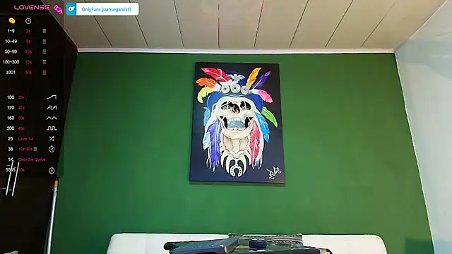 Snapshot of GendersonFit chatting on September 2025 09:36:02 PM GendersonFit online show from September 2025 09:36:02 PM