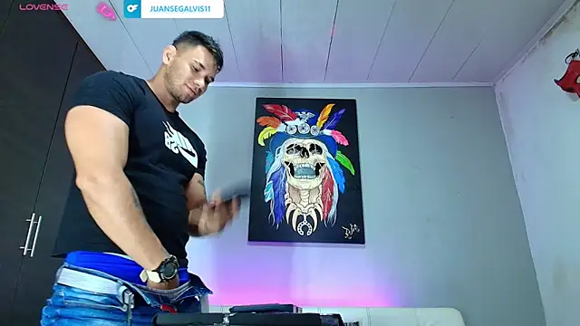 Snapshot of GendersonFit chatting on March 2025 02:10:02 PM GendersonFit online show from March 2025 02:10:02 PM