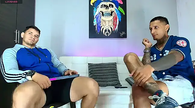 Snapshot of GendersonFit chatting on February 2025 02:27:02 PM GendersonFit online show from February 2025 02:27:02 PM