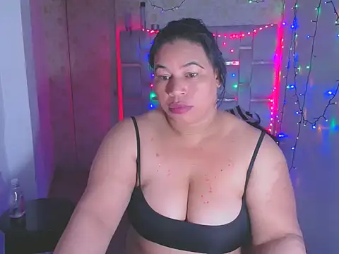 Snapshot of Ebonny_olsson chatting on November 2025 11:58:02 PM Ebonny olsson online show from November 2025 11:58:02 PM