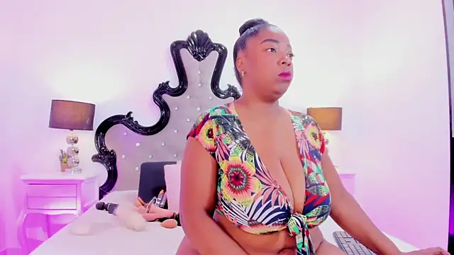 Snapshot of laqquishax chatting on February 2026 01:00:02 PM laqquishax online show from February 2026 01:00:02 PM