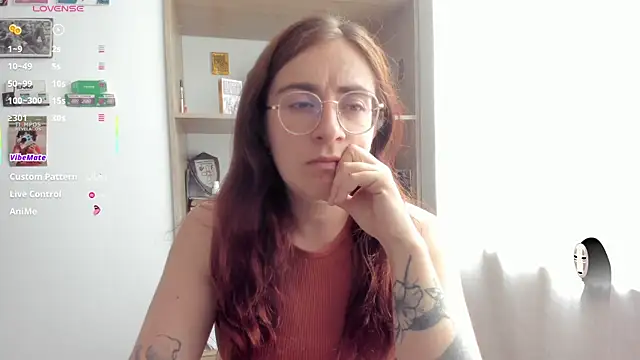 Snapshot of linda_giggle chatting on July 2026 03:33:02 PM linda giggle online show from July 2026 03:33:02 PM