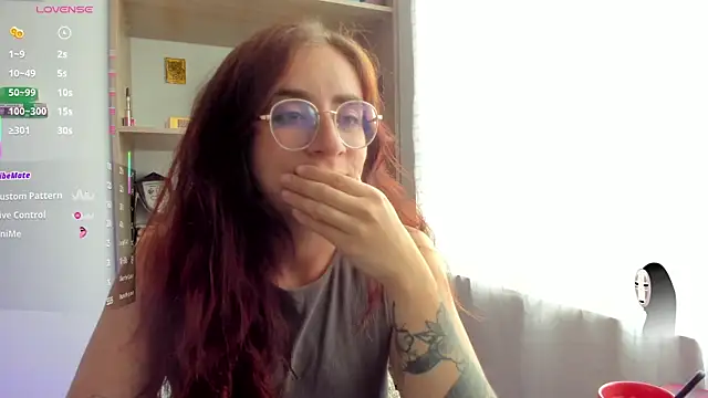 Snapshot of linda_giggle chatting on July 2026 04:43:02 PM linda giggle online show from July 2026 04:43:02 PM