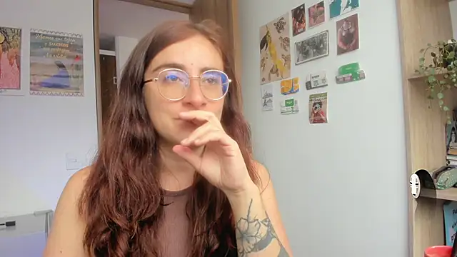 Snapshot of linda_giggle chatting on June 2026 02:39:01 PM linda giggle online show from June 2026 02:39:01 PM
