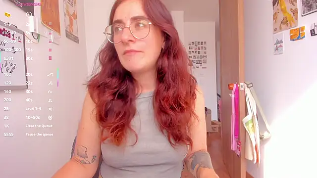 linda giggle online show from February 2026 01:44:01 PM