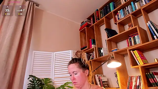 Amber Foks online show from February 2026 07:19:02 AM