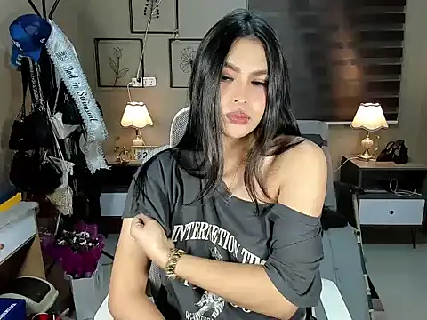 EternityBanks online show from November 2025 04:29:01 PM