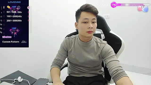 Naughty--asian online show from March 2026 12:31:01 PM