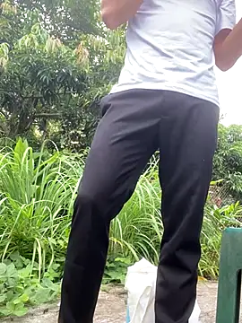 Snapshot of Naughty--asian chatting on October 2025 02:32:01 AM Naughty--asian online show from October 2025 02:32:01 AM