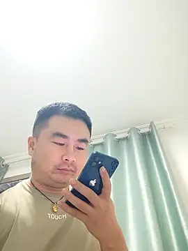 Snapshot of guozuo chatting on October 2025 04:41:02 PM guozuo online show from October 2025 04:41:02 PM