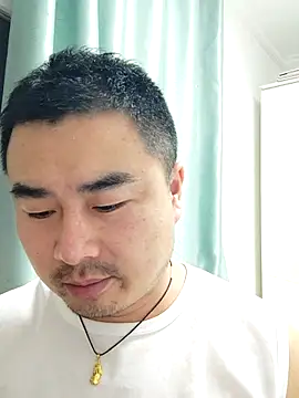 guozuo online show from December 2025 04:13:01 PM