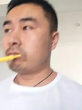 guozuo online show from October 2025 05:06:01 AM