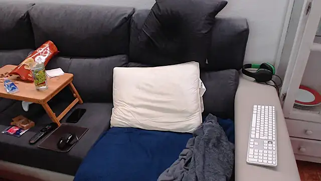 Nudelschwanz online show from March 2025 06:52:01 AM