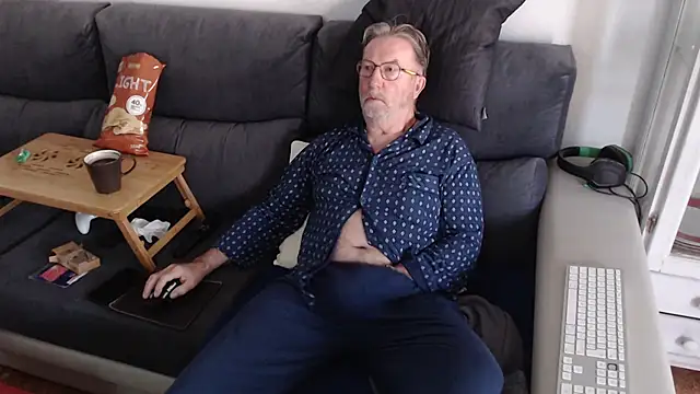 Nudelschwanz online show from March 2025 07:44:01 AM