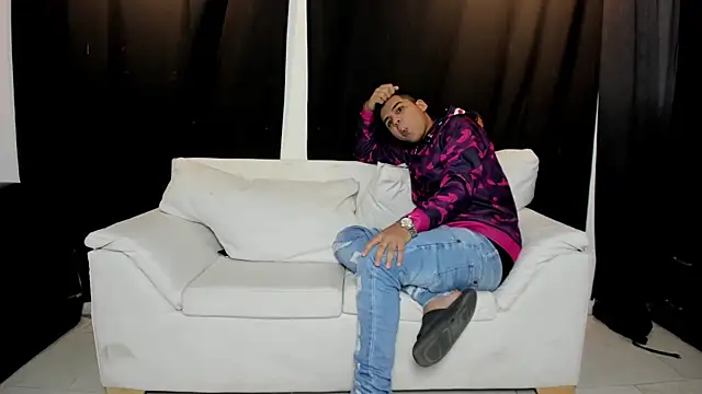 self love46 online show from October 2025 07:35:01 PM