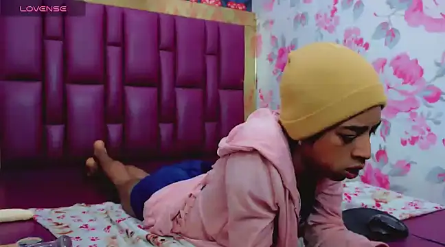 bigcockcandy111 online show from December 2024 08:07:02 PM