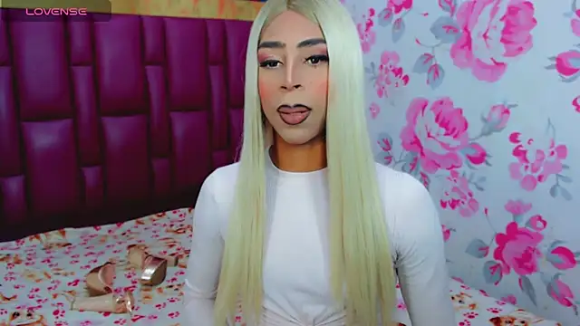 bigcockcandy111 online show from December 2024 08:12:01 PM
