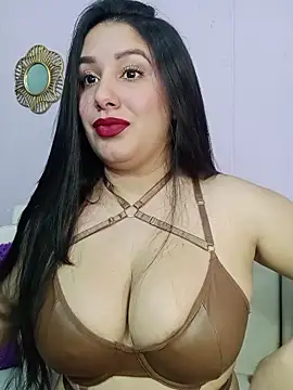 Deina bunny online show from December 2025 05:44:01 PM